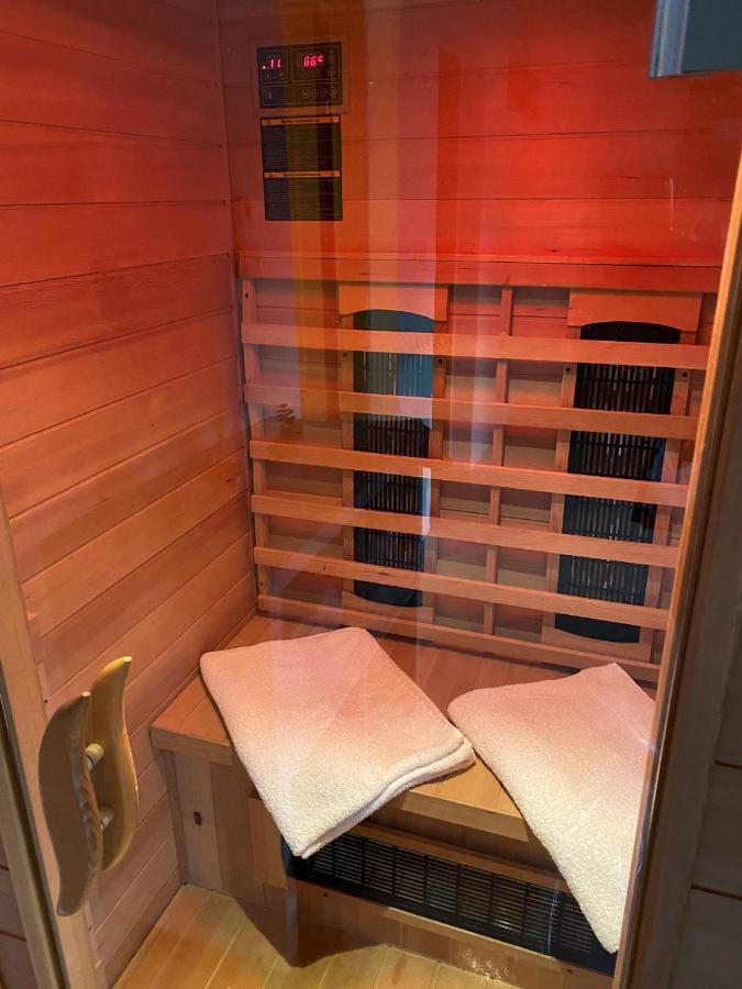 Wellness House Oliva With Heated Salt Water Pool, Sauna & Jakuzzi Лабин Екстериор снимка